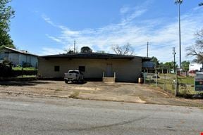859 Clayton St. - 8,121 SF Warehouse & 1,800 SF Office 1/2 mile to Exit 172, I-65