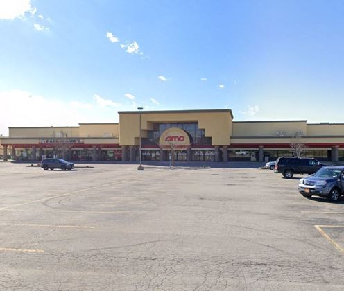 1,500+/- SF and up to 4,726+/- SF Available in Maple Ridge Center
