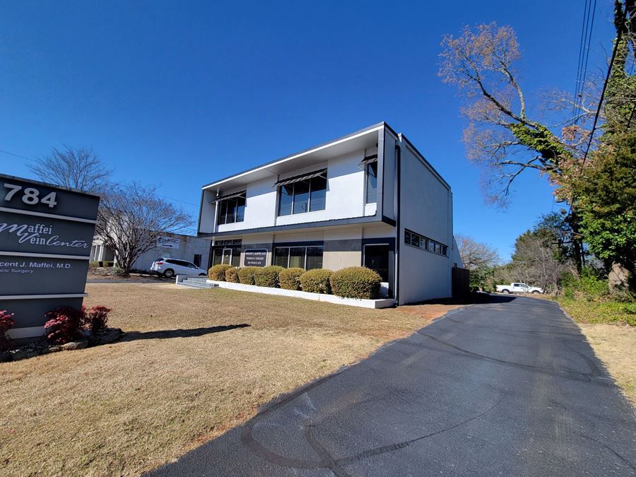 784 Prince Ave