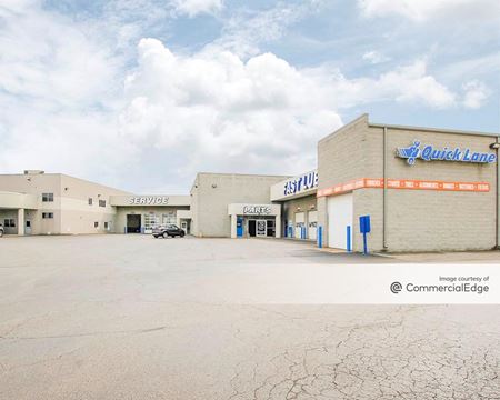 Retail space for Rent at 5050 Detroit Road in Elyria