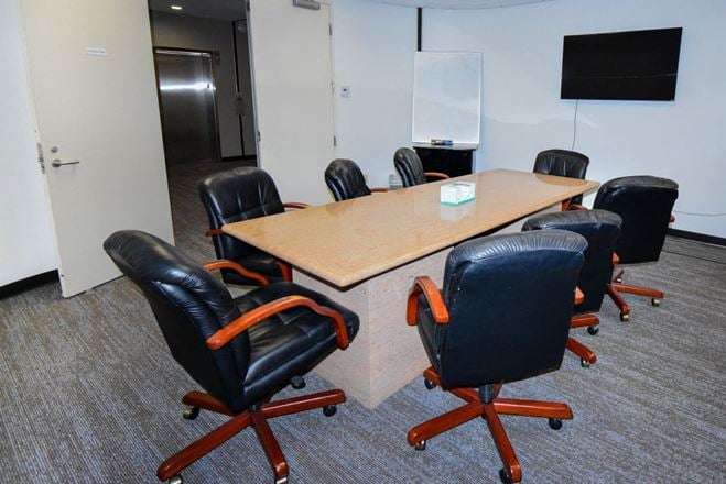 LJMG, INC - First Choice Executive Suites Mission Valley