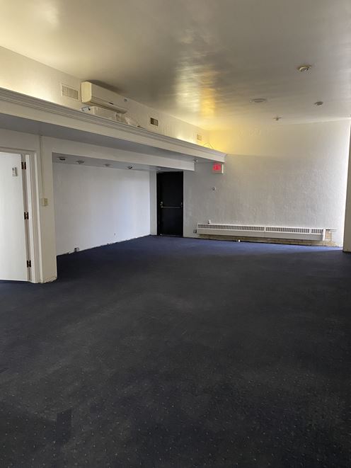 415 Chartiers Ave