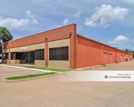 Office space for Rent at 12015 Shiloh Road in Dallas