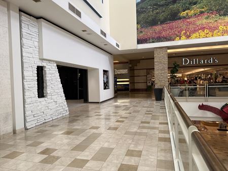 2094     Space Photo Gallery 3