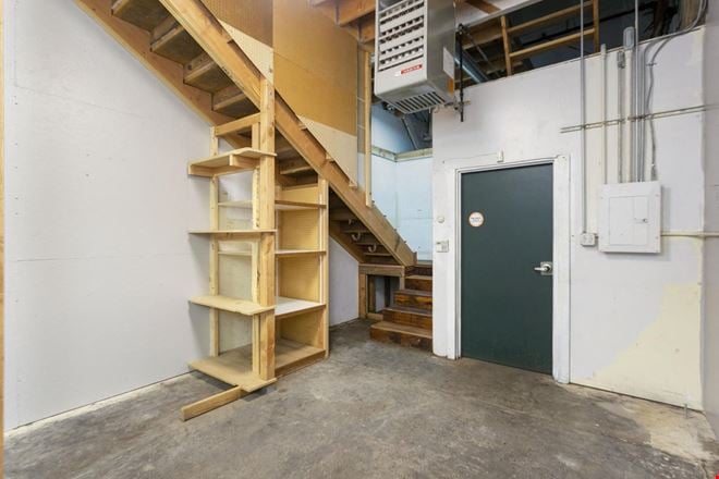 55 NE Farragut Street Portland, OR 97211
