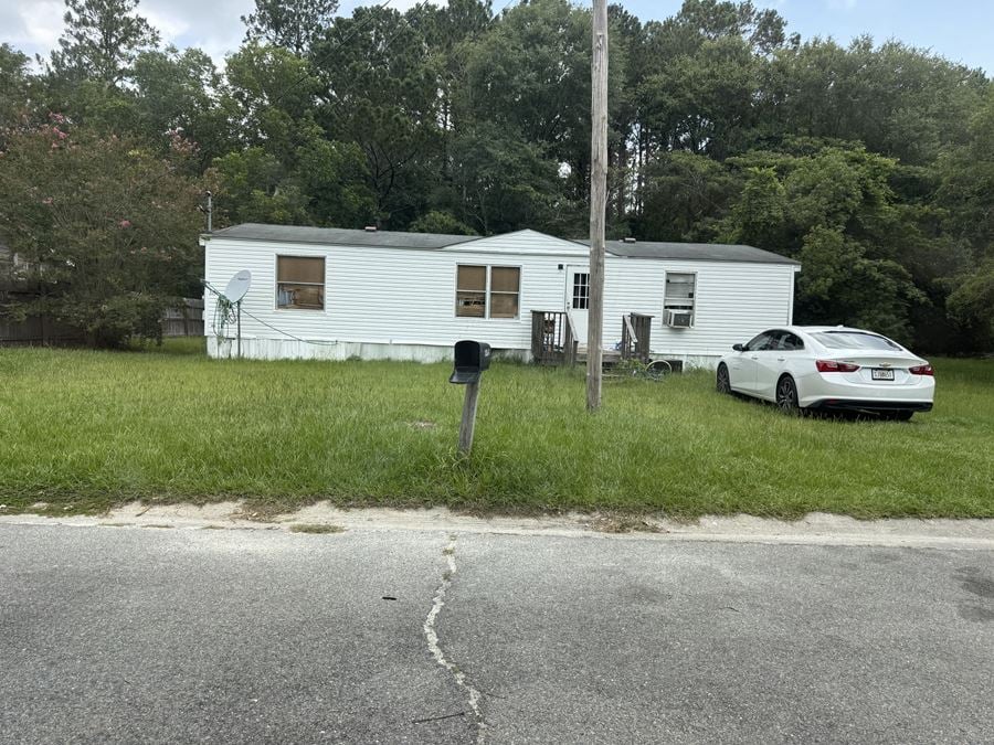 18 Mobile Homes in Waycross & Blackshear, GA