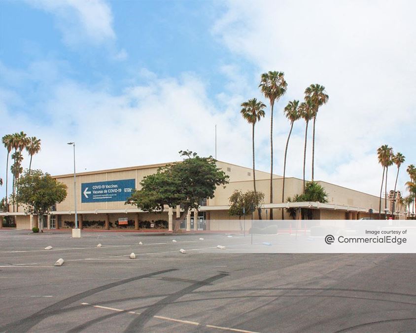 Chula Vista Center Sears 565 Broadway Retail Building