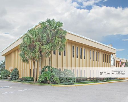 Office space for Rent at 156 Geneva Drive in Oviedo