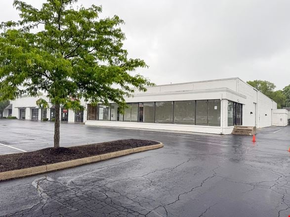 5055 E Main St