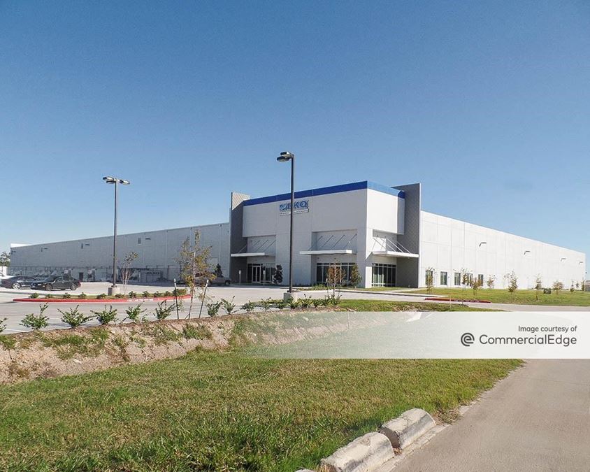 Keystone Automotive Headquarters 1101 East Richey Road Industrial