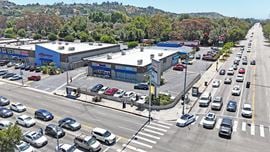 End-Cap Space in Baldwin Hills Center