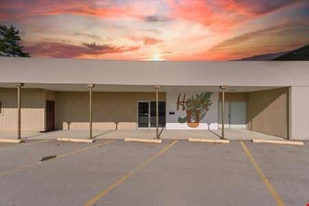 Retail space for Rent at 3414 Dorr St in Toledo