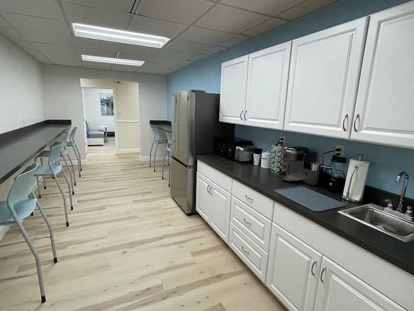 Northern Ohio Business Center - Strongsville