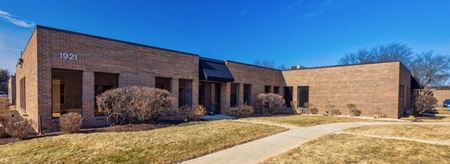 Office space for Rent at 1835 Rohlwing Road in Rolling Meadows