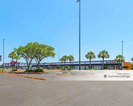 Retail space for Rent at 3309 US Highway 19 in Holiday