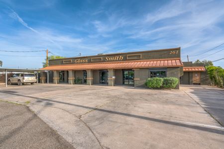 FLEX BUILDING: OFFICE, SHOWROOM AND WAREHOUSE - Tucson