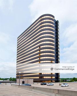 Southfield Town Center - 4000