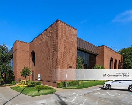 Office space for Rent at 4880 South Lewis Avenue in Tulsa