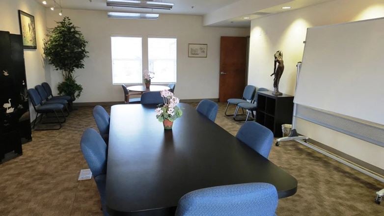 The Ant Space - CoWorking Entrepreneur Hub