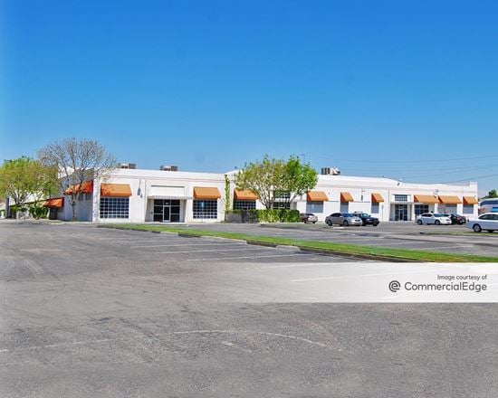 Foundry Park Business and Industrial Center - 2510 South East Avenue