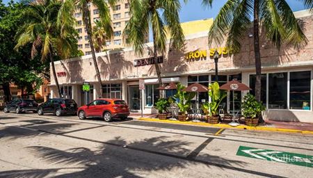 Photo of commercial space at 890 Washington Ave in Miami Beach