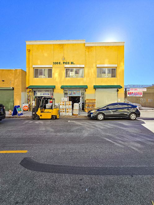 930 E Pico Blvd