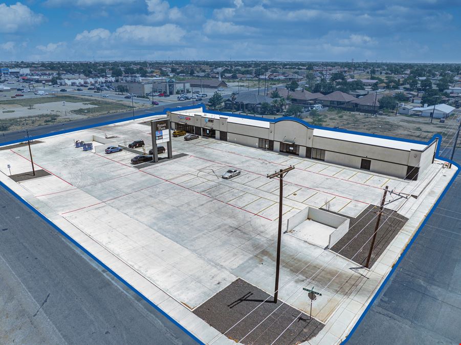 Modern Retail Strip Center in Desirable Location