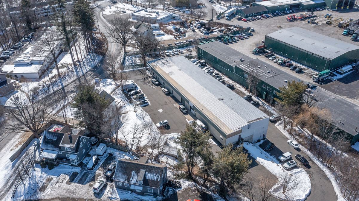 16 Beaver Brook Rd