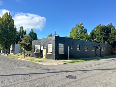 Industrial space for Rent at 1835 NE 3rd Ave in Portland