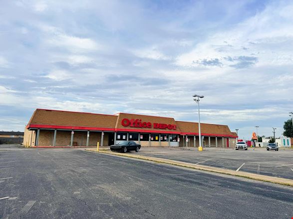Retail space for Rent at 820 W. I-240 Service Road in Oklahoma City