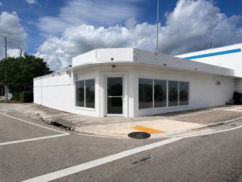 3045 West Broward Boulevard