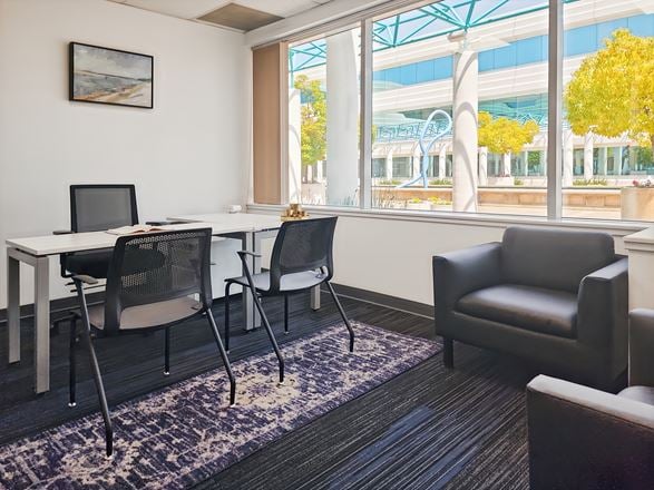 Regus - Menlo Park - Commonwealth Dr
