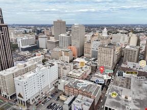 Retail Suite in Downtown New Orleans