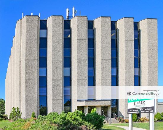 Airport Executive Office Building