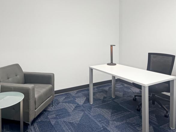 Regus - Fresno - 1690 W Shaw Ave