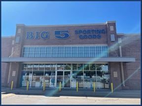 1610 Main St