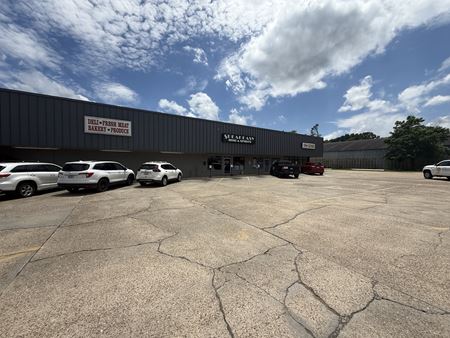 Retail space for Rent at 103 West Donald Street in Quitman
