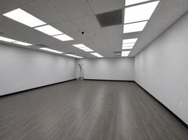 Westland Commons | Suite 1738-1
