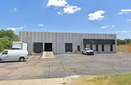Commercial space for Rent at 2424 S. Saint Francis in Wichita