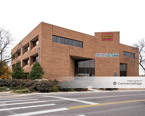 1001 South Monaco Pkwy