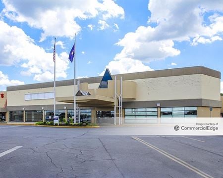 Office space for Rent at 6801 Dixie Hwy in Louisville
