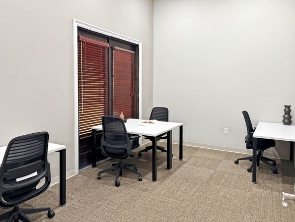 Regus - Gilbert - W Elliot Rd