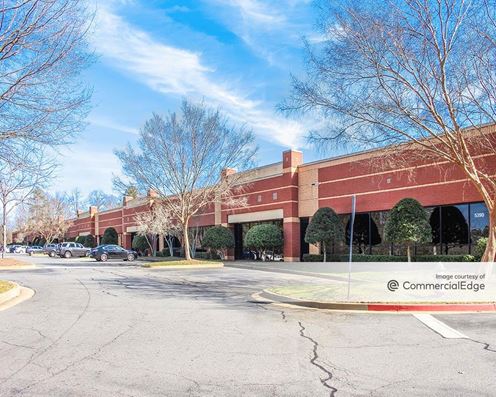 Lakeside at Peachtree Corners - 5390 Triangle Pkwy
