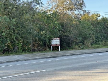 Photo of commercial space at 755 W Midway Rd in Fort Pierce