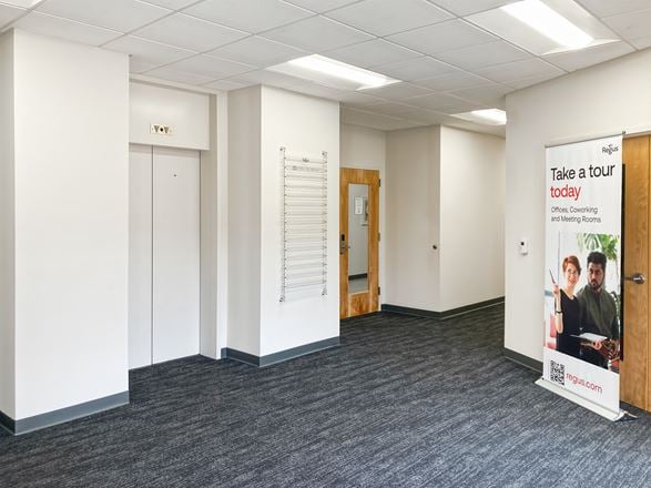 Regus - Burlington - S Main St