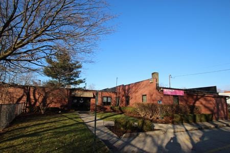 Commercial space for Rent at 238 S Elmwood Ave in Medina