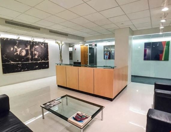 Bevmax Office Centers - Midtown East