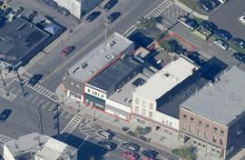 582 Broadway
