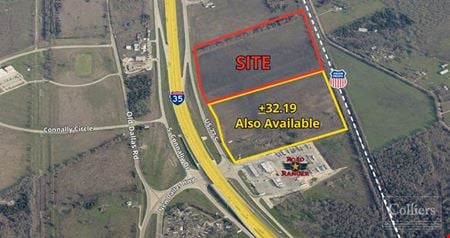Photo of commercial space at 6650 Interstate 35 Access Rd in TX 78221