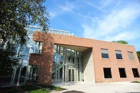 8000 Ravines Edge, Columbus
